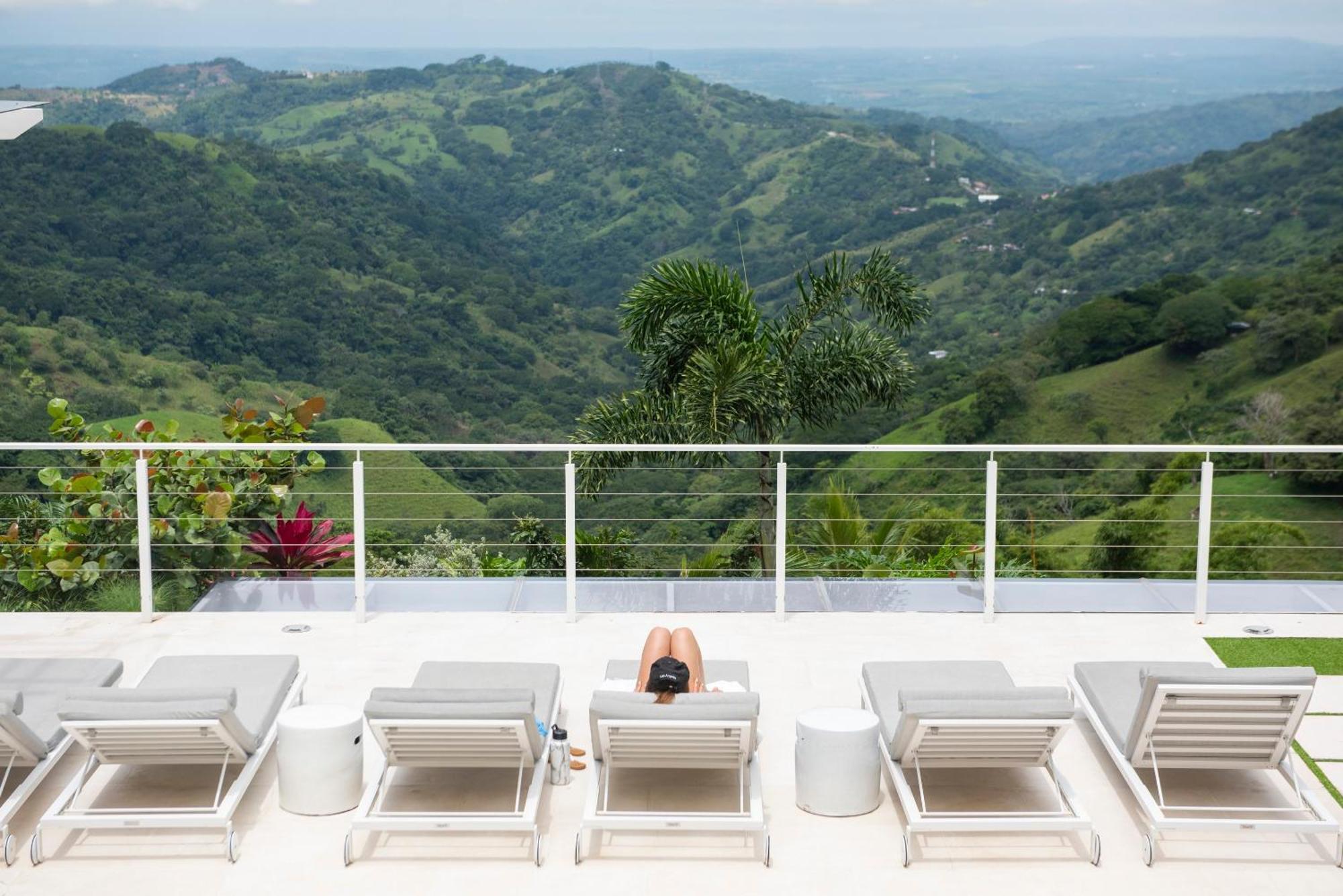 The Retreat Costa Rica - Wellness Resort & Spa 阿特纳斯 外观 照片
